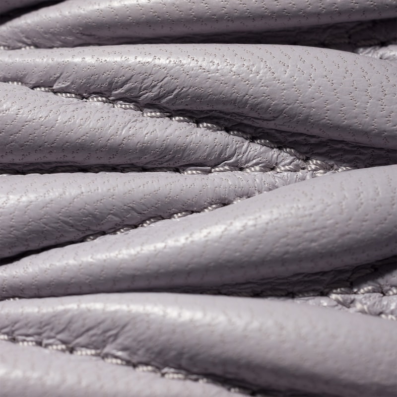 マテラッセレザー 折り財布