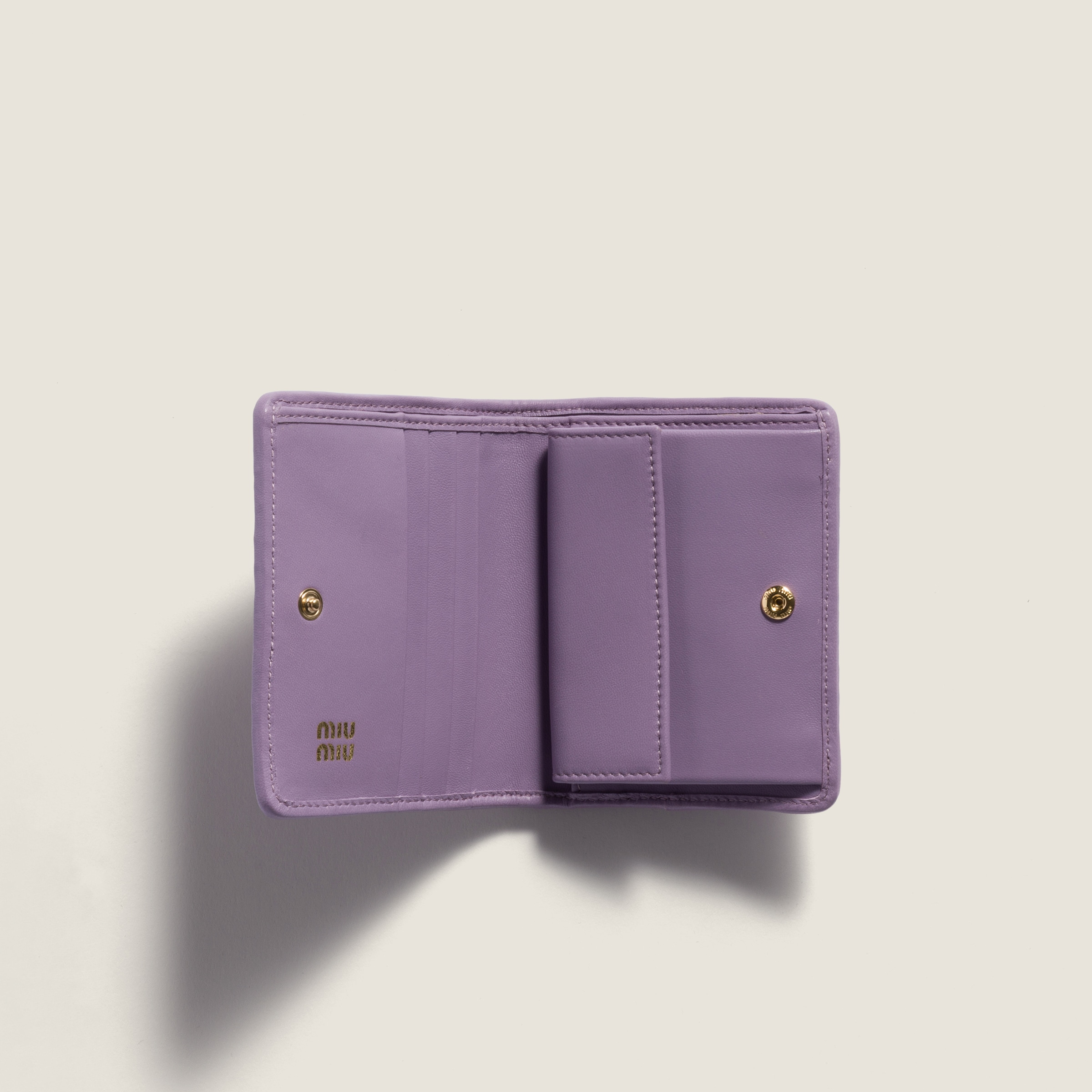 ライトペールパープル マテラッセレザー 折り財布 | Miu Miu