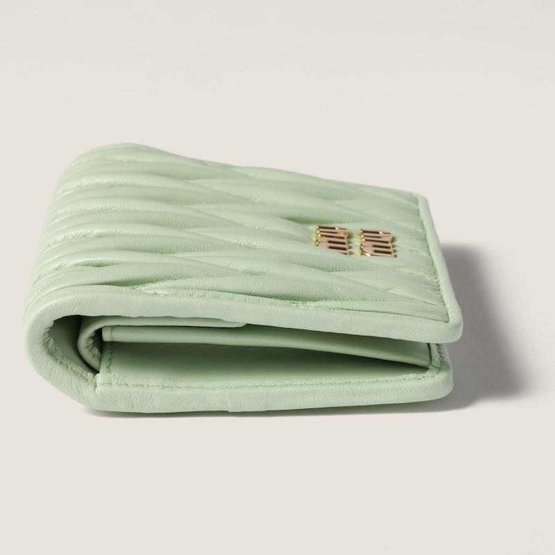 Matelassé納帕軟皮短錢包