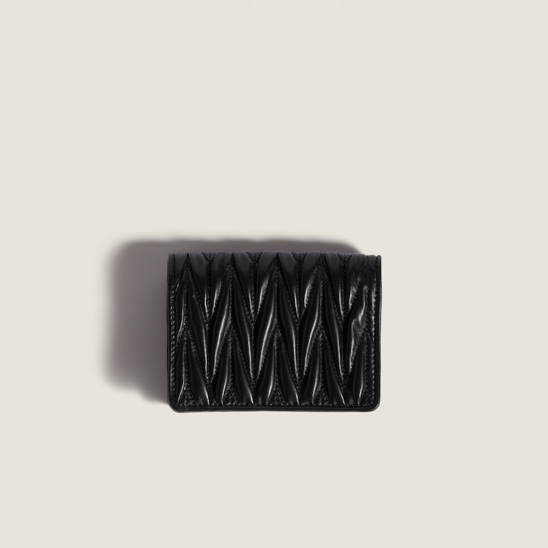 Small matelassé nappa leather wallet