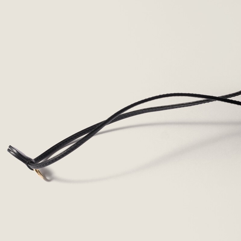 Matelassé nappa leather pouch