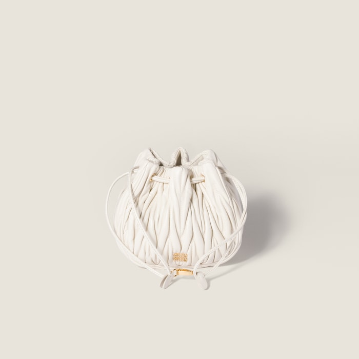 【カジュアル×ラグジュアリー】Miu Miu ポーチ&ポシェット 洗練 MiuMiu＊Nappa leather pouch レザー ポーチバッグ＊送料込