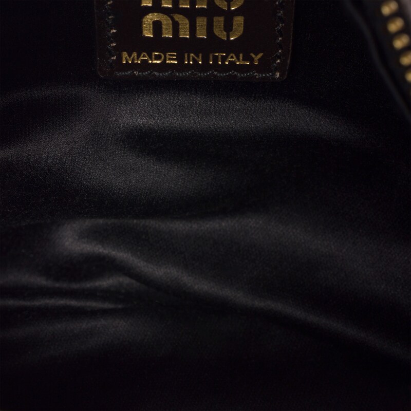 Matelassé nappa leather pouch