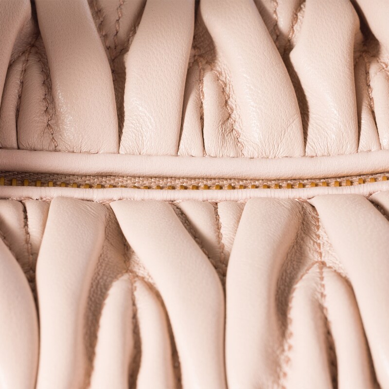 Matelassé nappa leather pouch