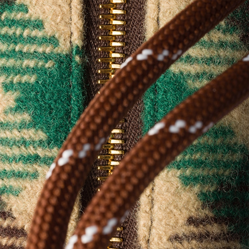 Pochette en laine à motif tartan