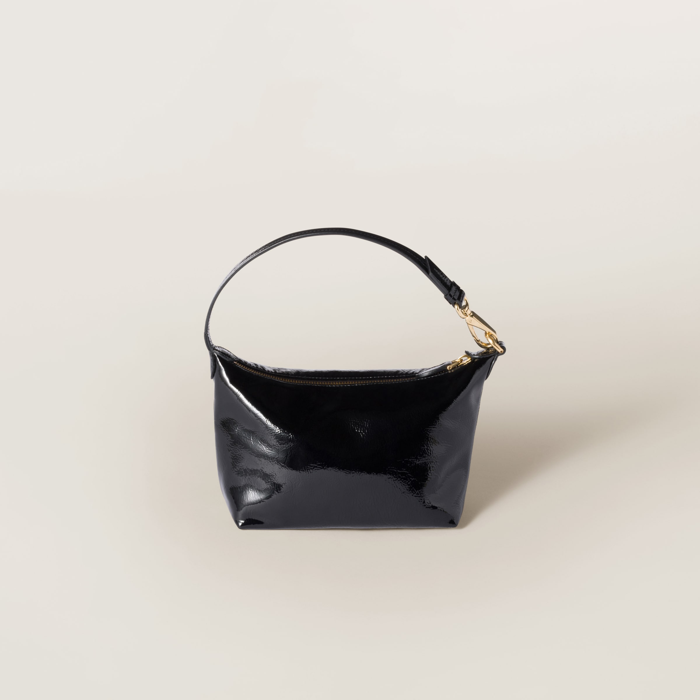 ブラック ナプラックパテントレザー ポーチ | Miu Miu
