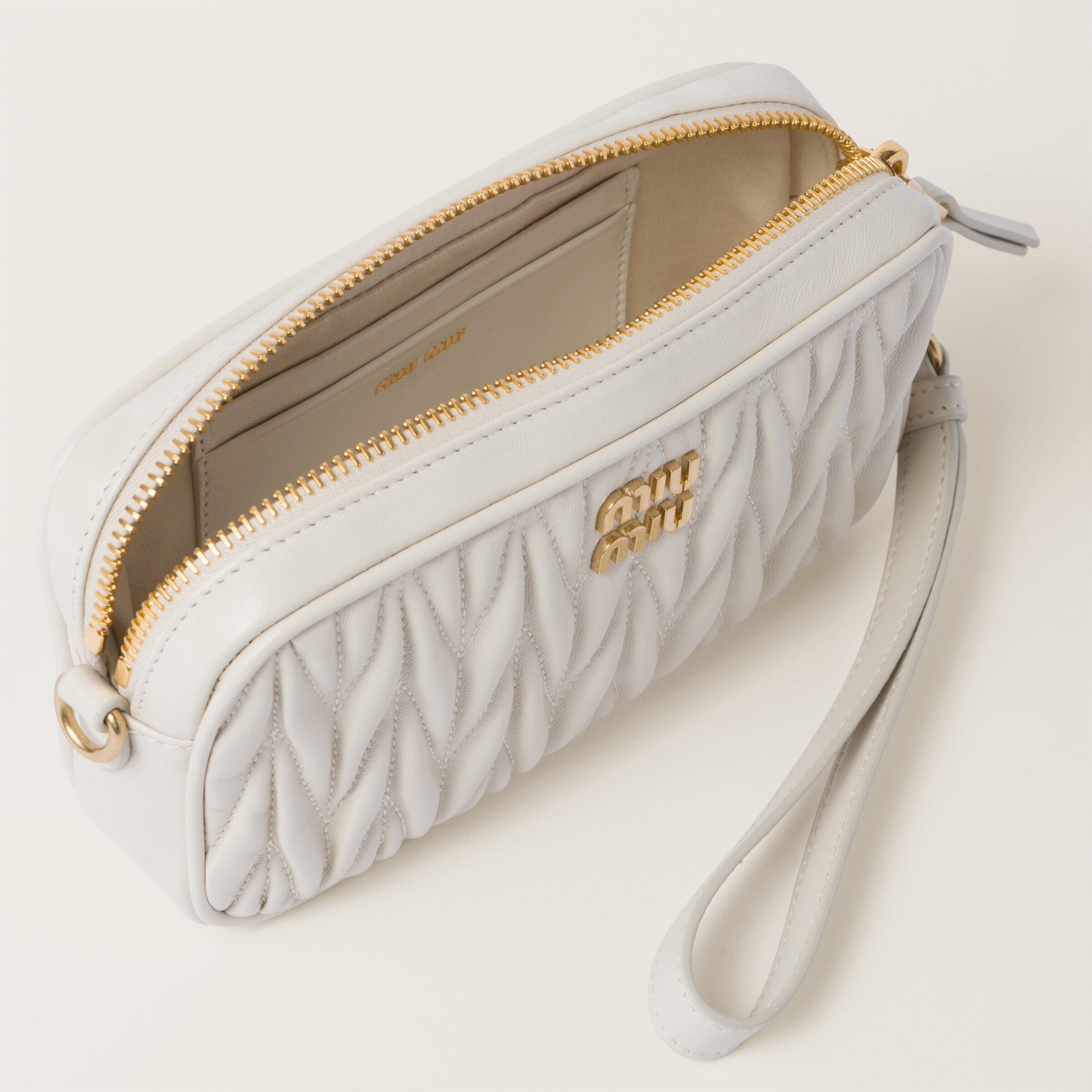 Matelassé Pouch Bag