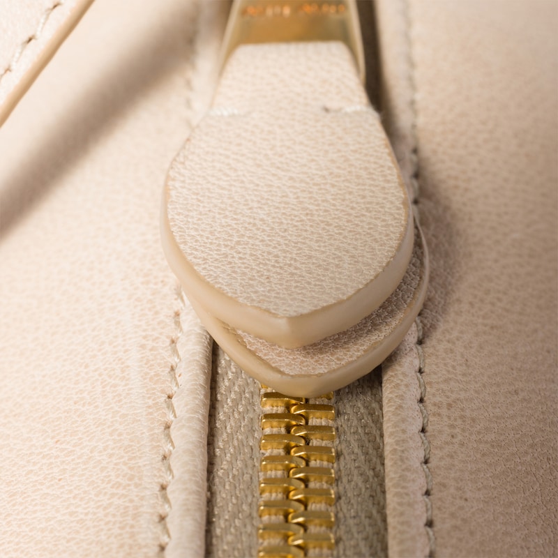 ナッパレザー ポーチ