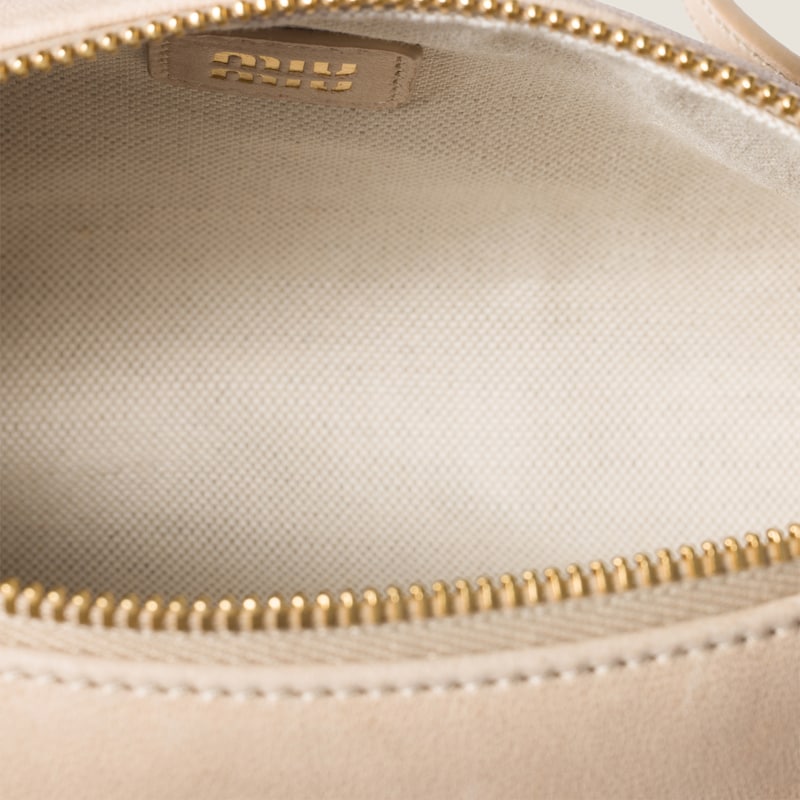 ナッパレザー ポーチ