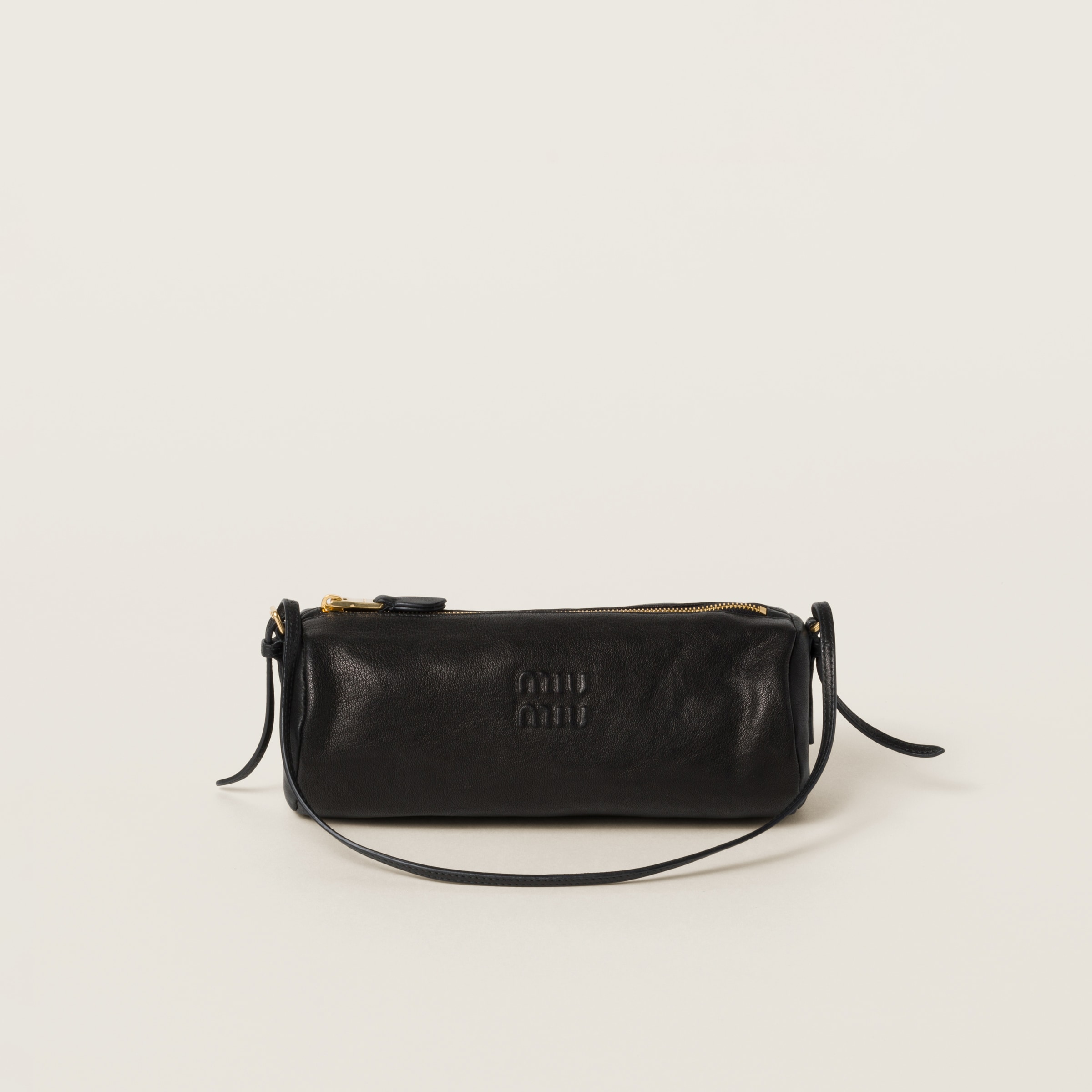 ブラック ナッパレザー ポーチ | Miu Miu