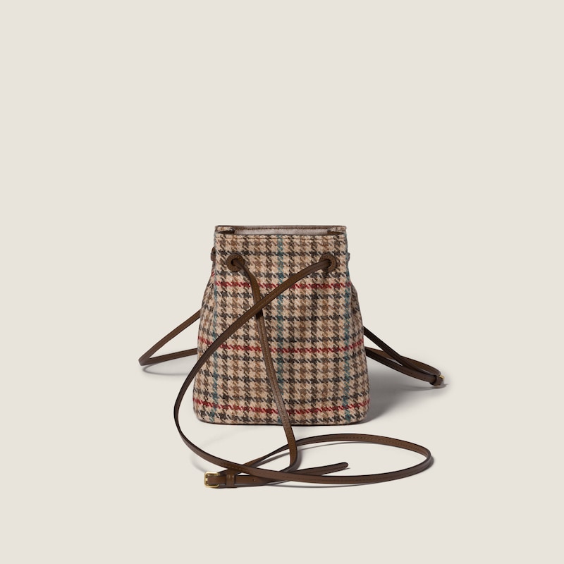 Houndstooth wool pouch