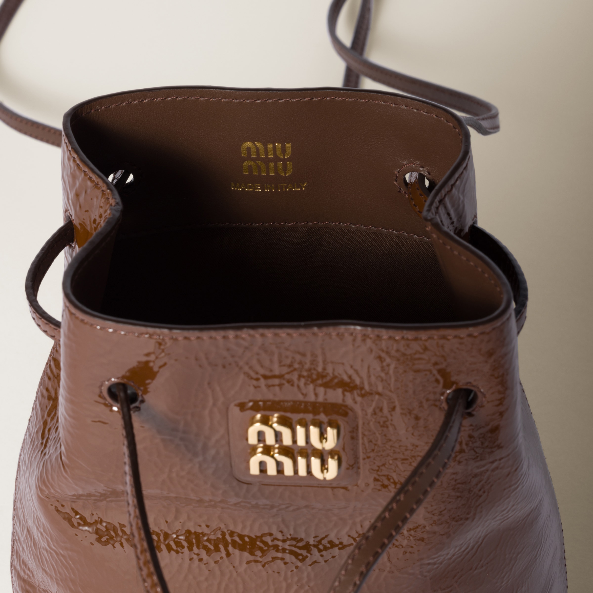 MIU MIU ナッパレザー ポーチ ブラウン ¥161,700 - メルカリ