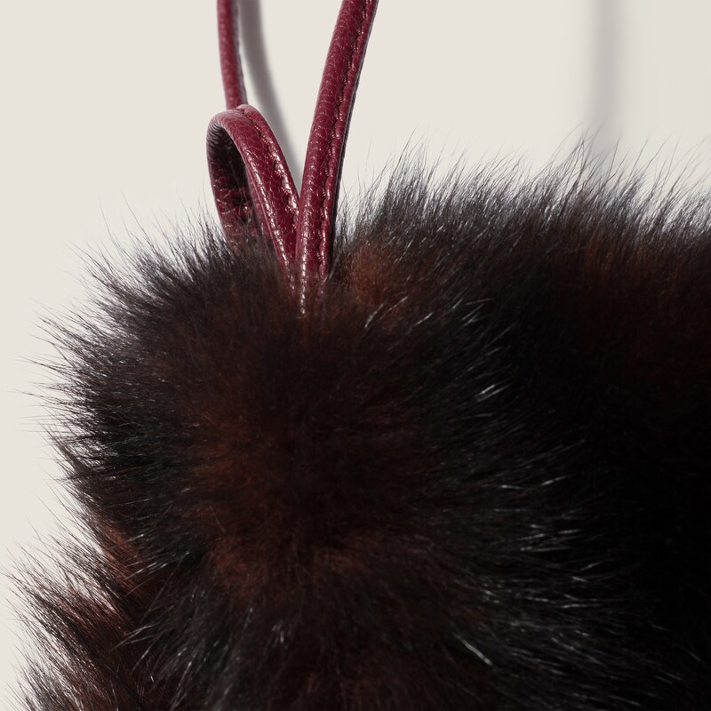 Shearing pouch