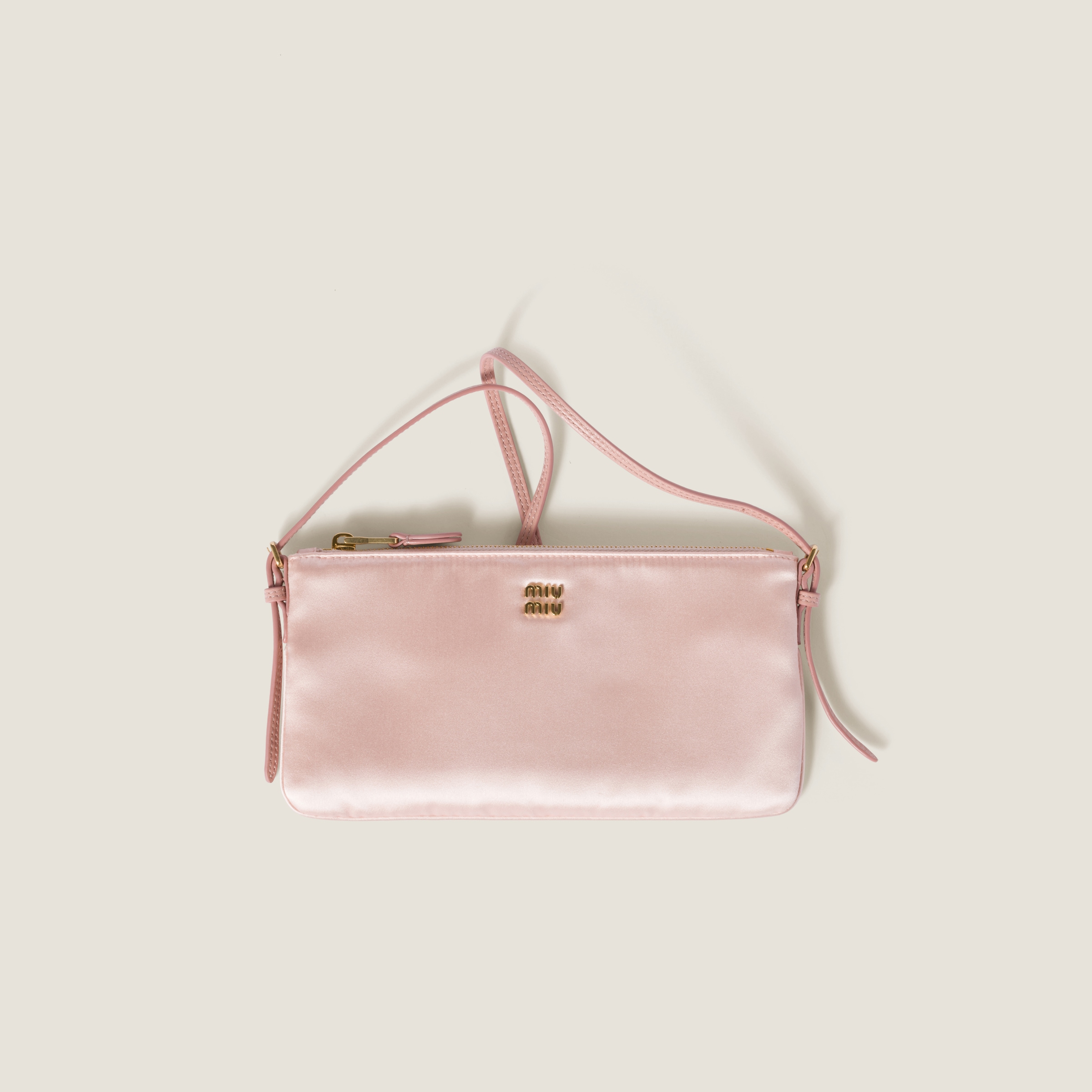 【MIUMIU】5NI007 049 サテン ミニハンドバッグ MIUMIU】5NI007 049 サテン ミニハンドバッグ (MiuMiu
