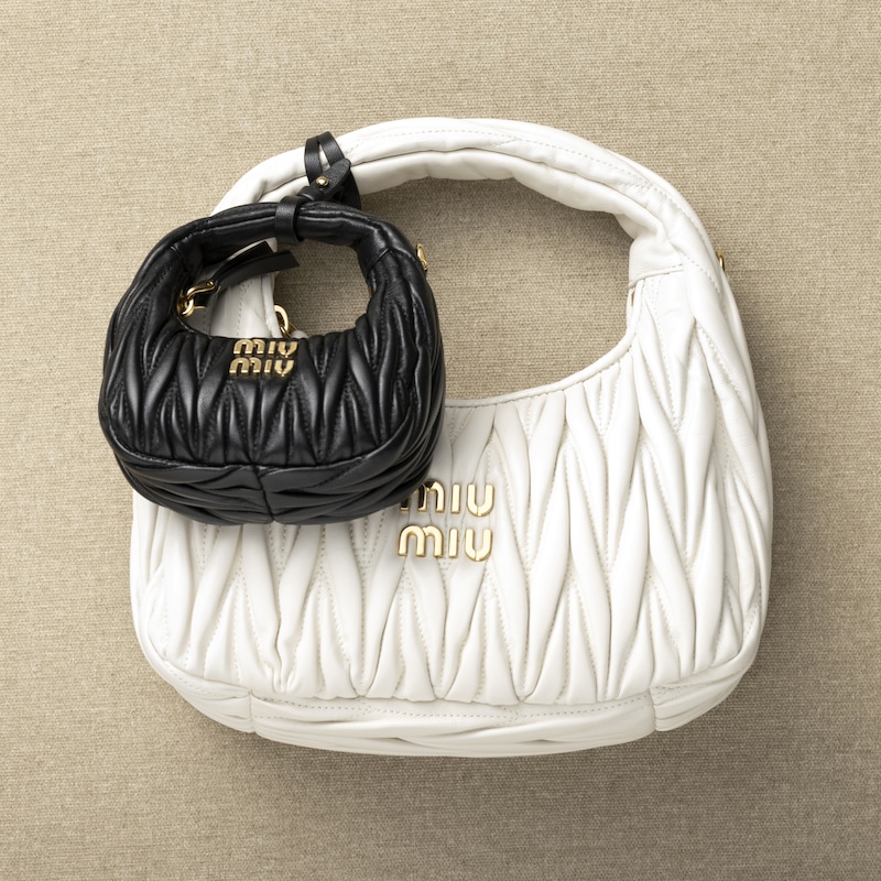 กระเป๋าไมโครโฮโบ Wander หนังนัปป้า Matelassé