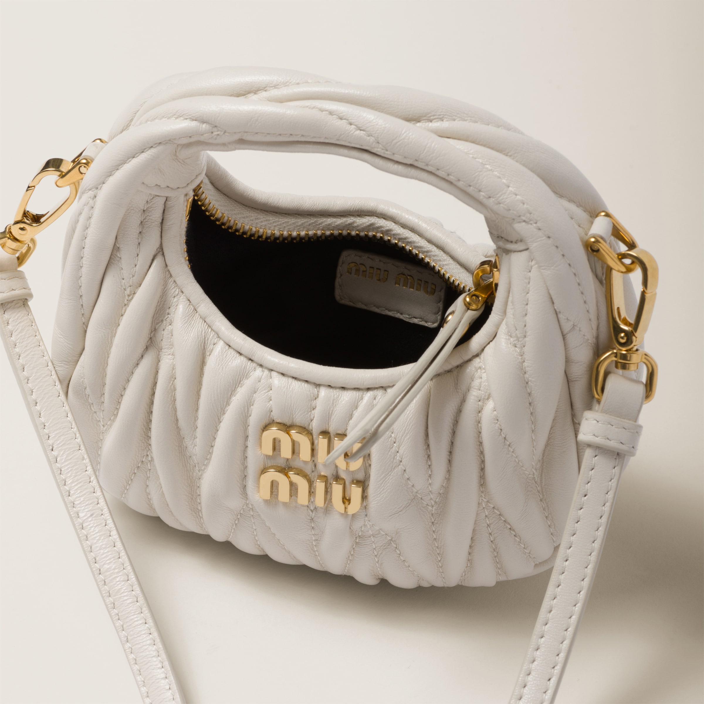 【MIU MIU】WANDER MATELASSE MICRO HOBO BAG White Wander Matelassé Nappa Leather Micro Hobo Bag | Miu Miu