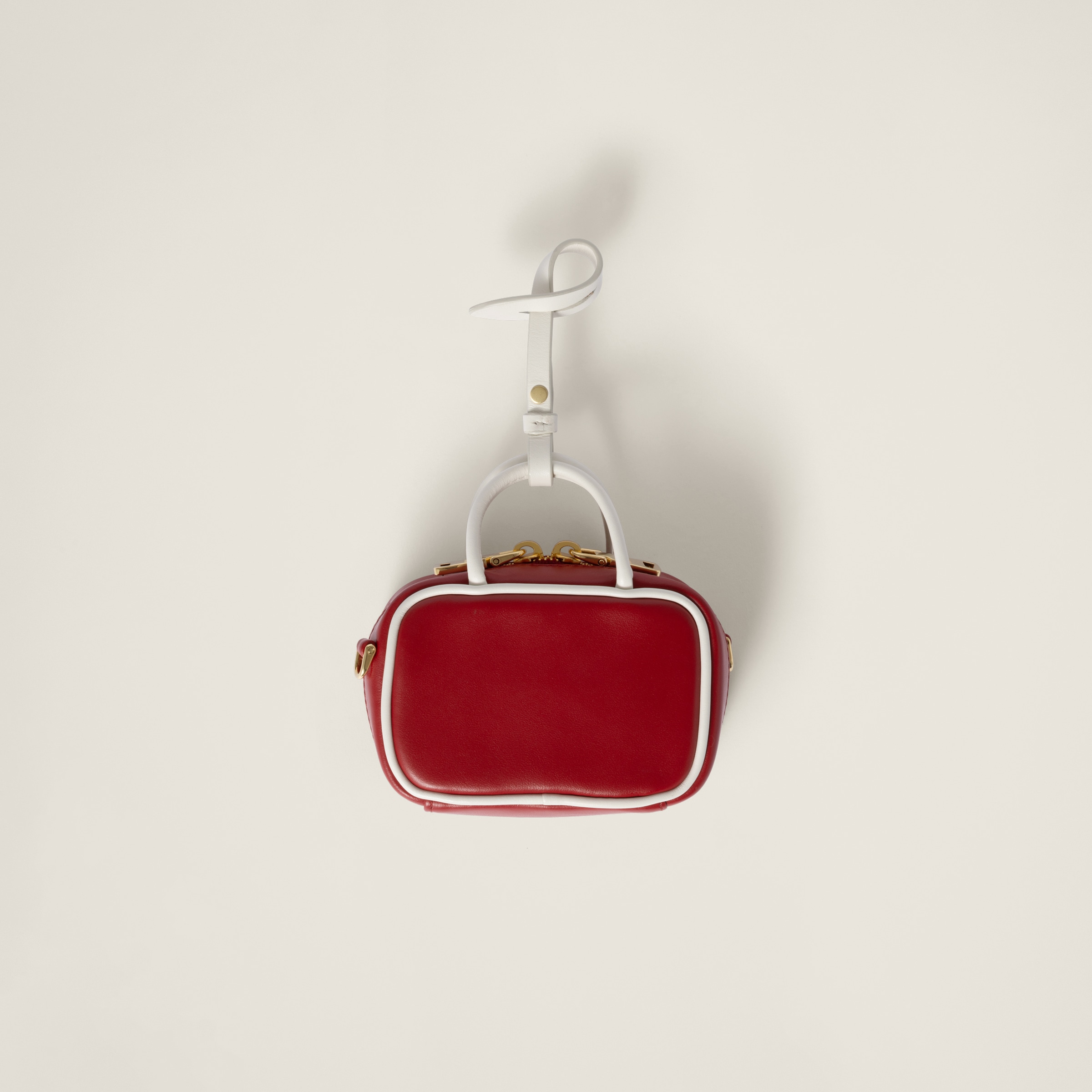 新作☆直営店 MiuMiu Beau スエード マイクロバッグ 5NR020 5NR020_2IBP_F0976_SLB.jpg