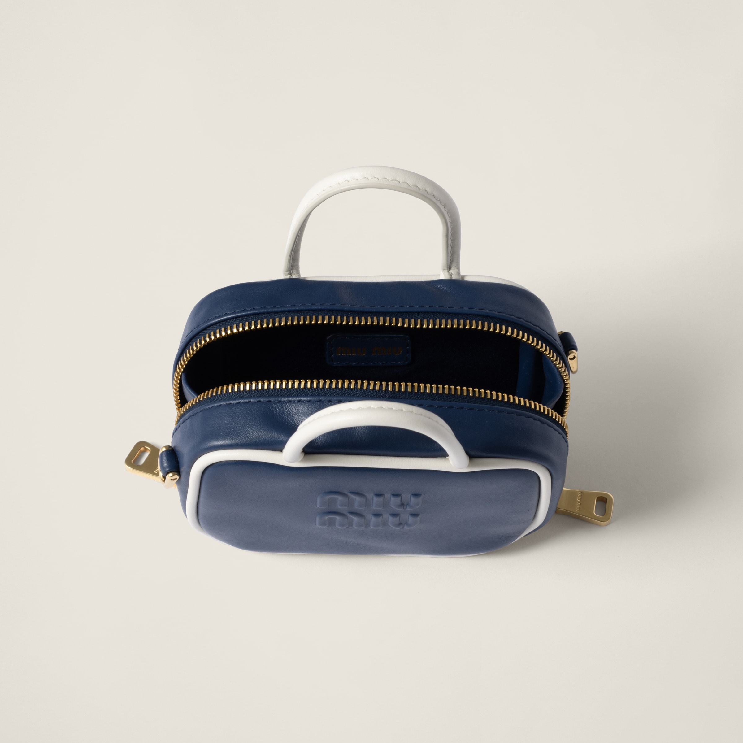 MiuMiu Beau leather micro bag ボー マイクロ バッグ チャーム Black Beau Leather Micro Bag | Miu Miu