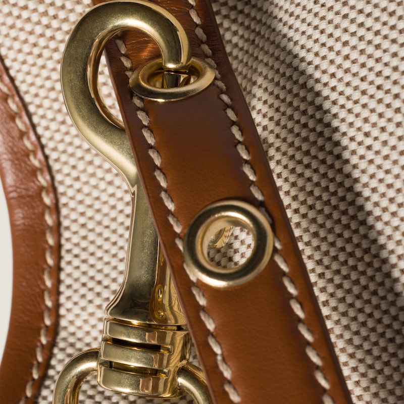 Canvas and leather pouch