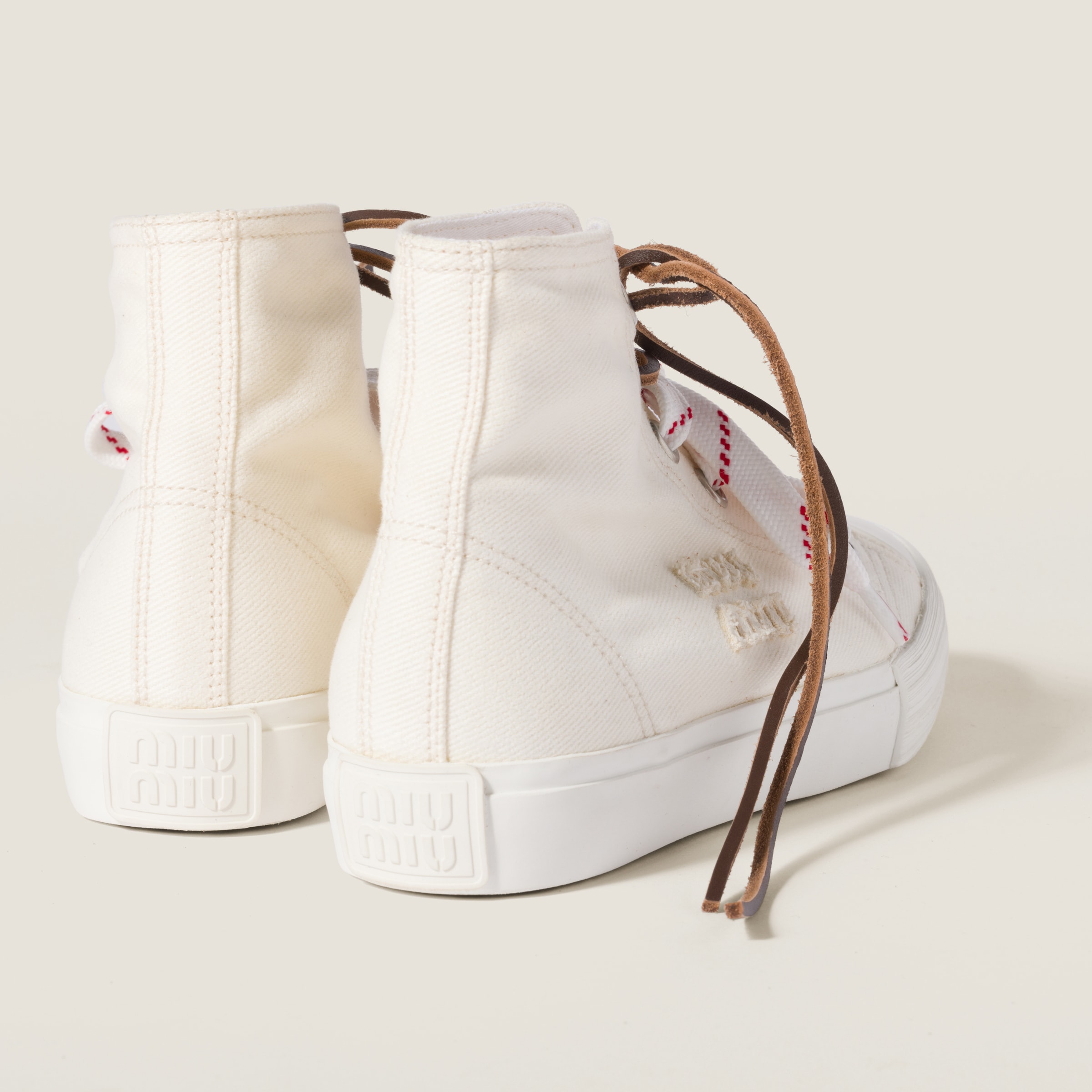 スニーカー MIU MIIU 5T385E_CSL_F0304 WASHED DENIM HIGT TOP SNEAKERS Ivory Washed Denim High-top Sneakers | Miu Miu