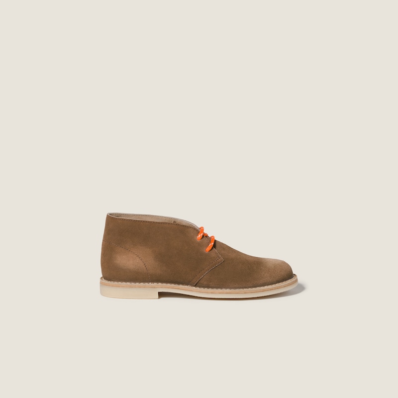 Bottes chukka en suède délavé