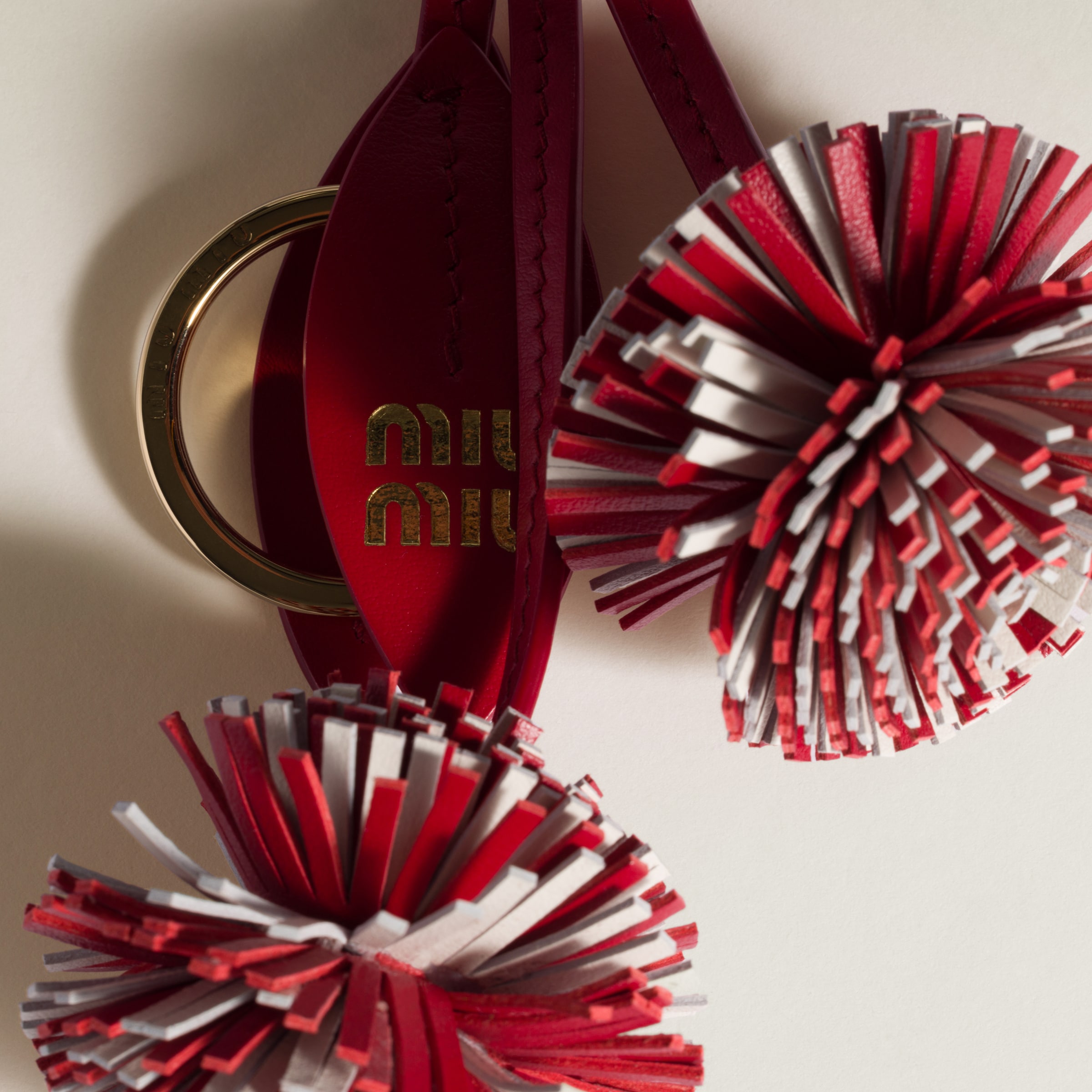 Miu miu レザー トリック MIUMIU ミュウミュウ レザー トリック (MiuMiu/キーホルダー
