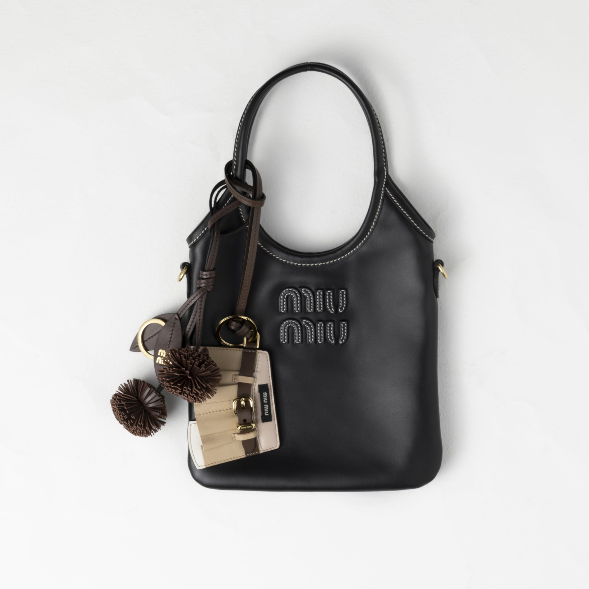 MIU MIU LEATHER KEYCHAIN TRICK