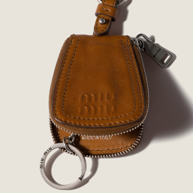 Leather keyring trick
