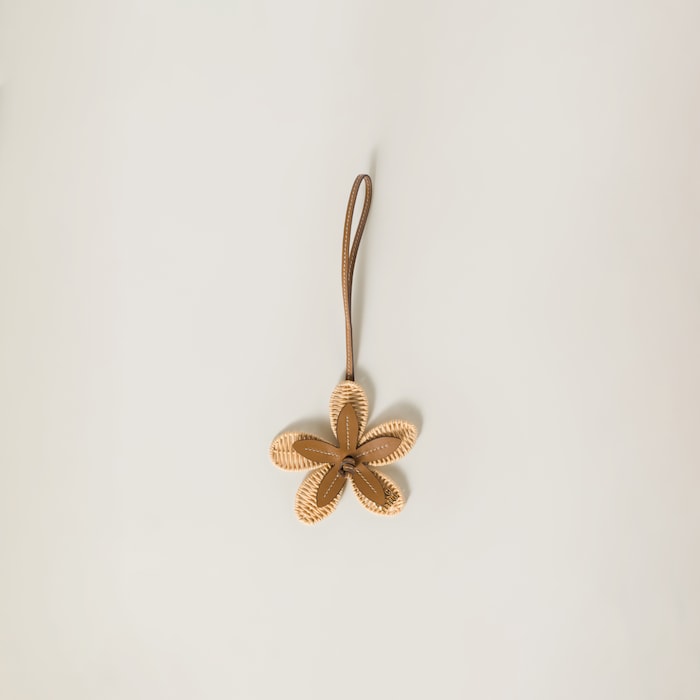 キーホルダー・キーリング Miu Miu Mud Leather Beau Keyring Necessaire Bag Accessories, Charms And Keychains For Women | Miu Miu