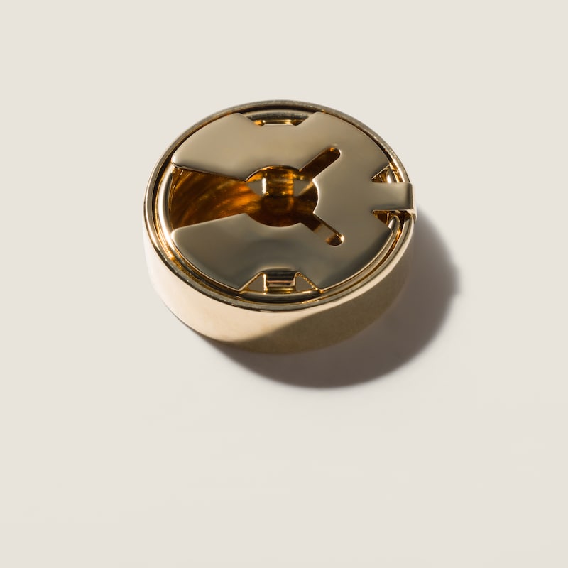 Enameled metal button cover