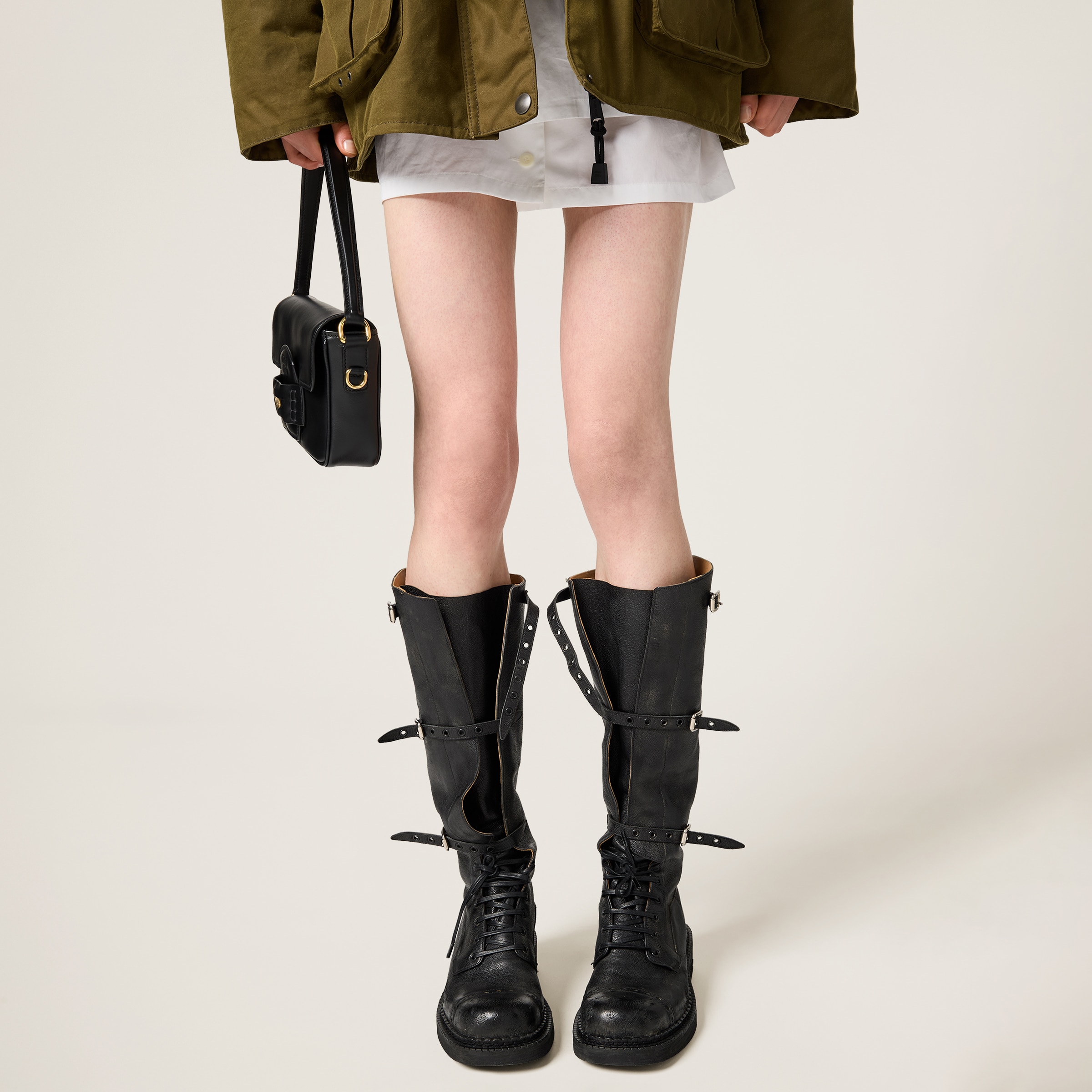 【一部予約販売】 ブーツ レザー ブラック | Miu Miu 靴