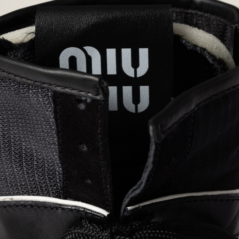 Gymnasium technical fabric and suede boxeur boots