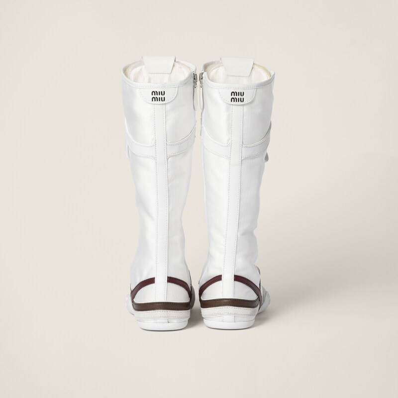 김나지움 기능성 소재 및 스웨이드 복서 부츠