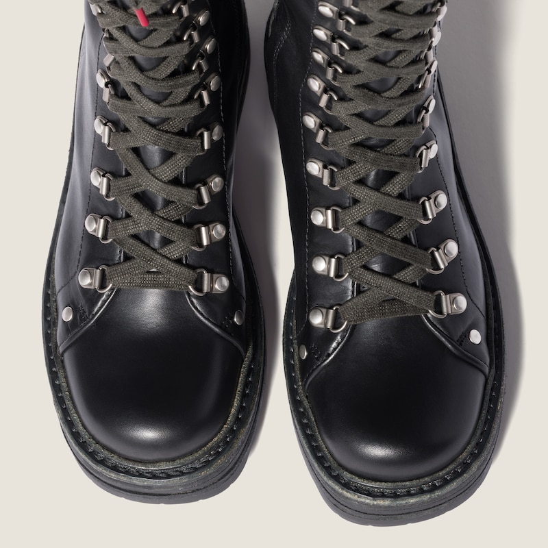 Leather boots