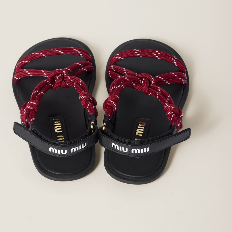 صندل Riviere من الجلد والحبال