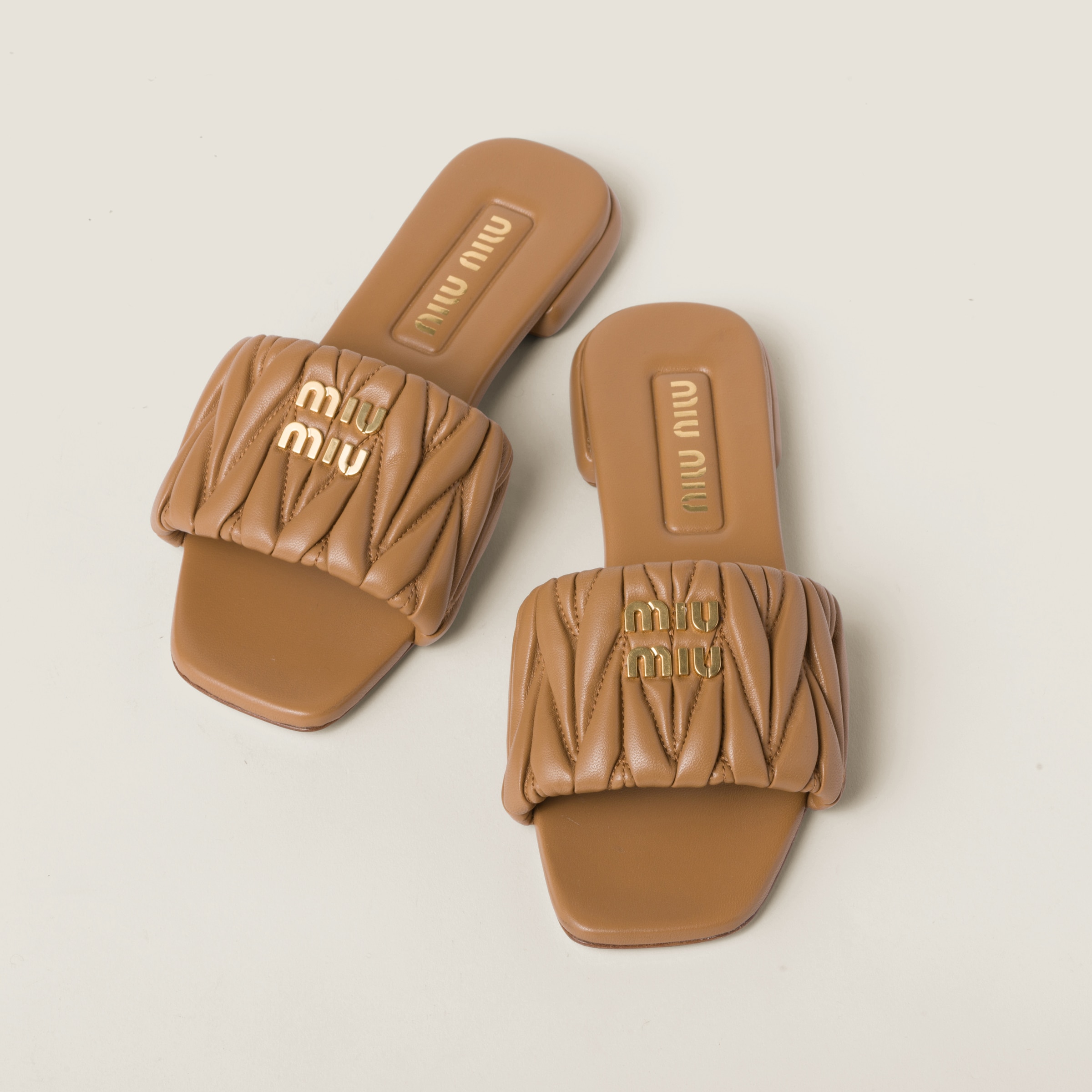 Caramel Matelassé Nappa Leather Slides | Miu Miu