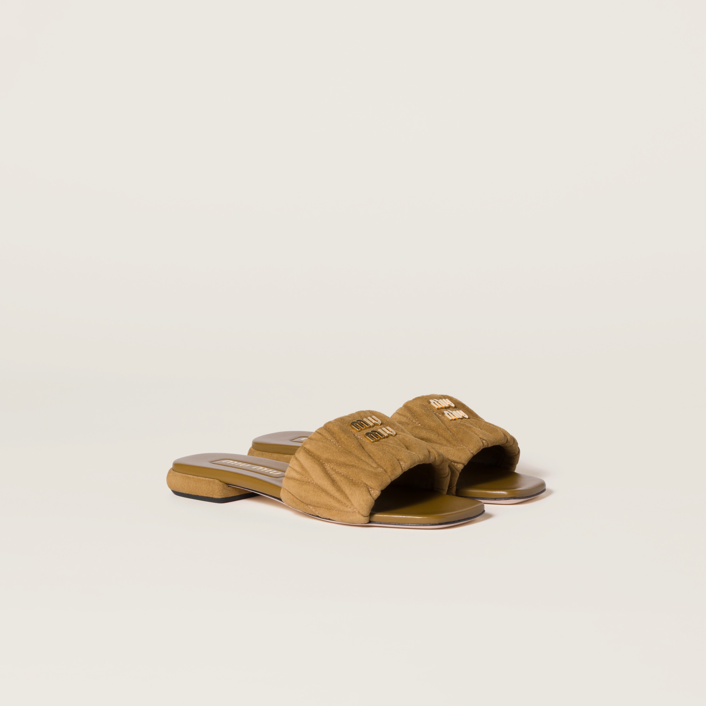 サンダル・ミュール MIU MIIU 5XX657_88T_F0036 MATELASSE NAPPA LEATHER SANDALS Miu Miu Matelassé Leather Sandals | Black | FARFETCH