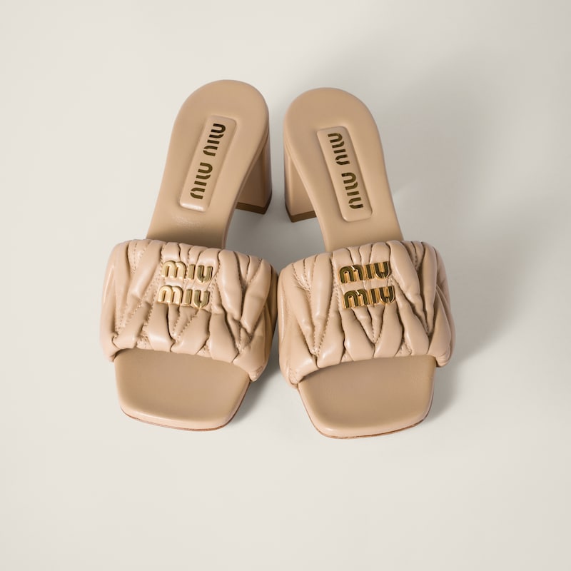 Matelassé nappa leather slides