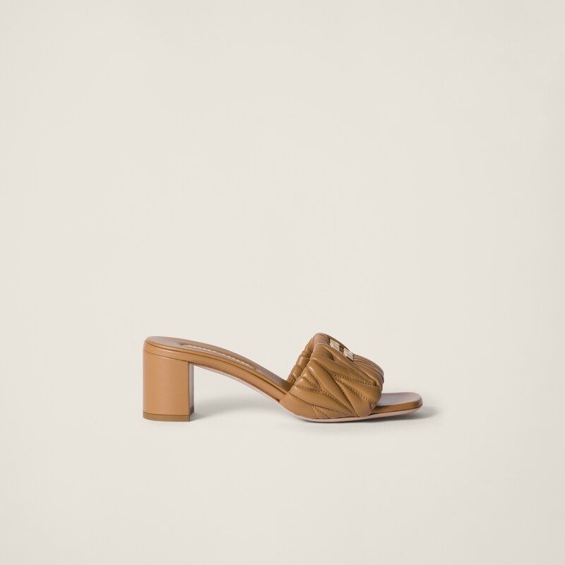 Matelassé nappa leather slides