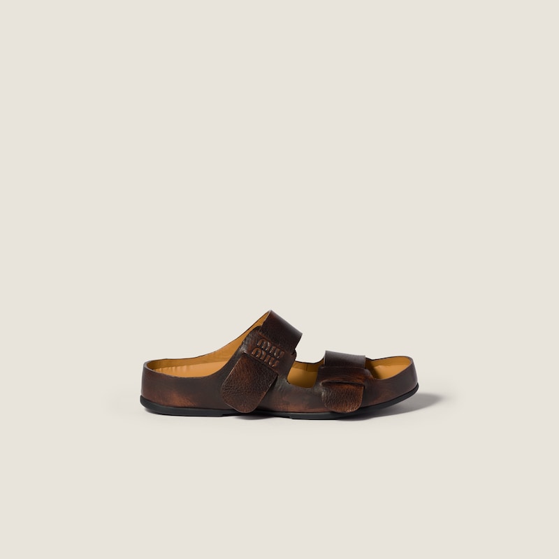 Bleached leather sandals