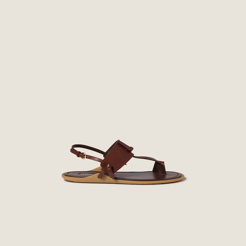 Leather thong sandals