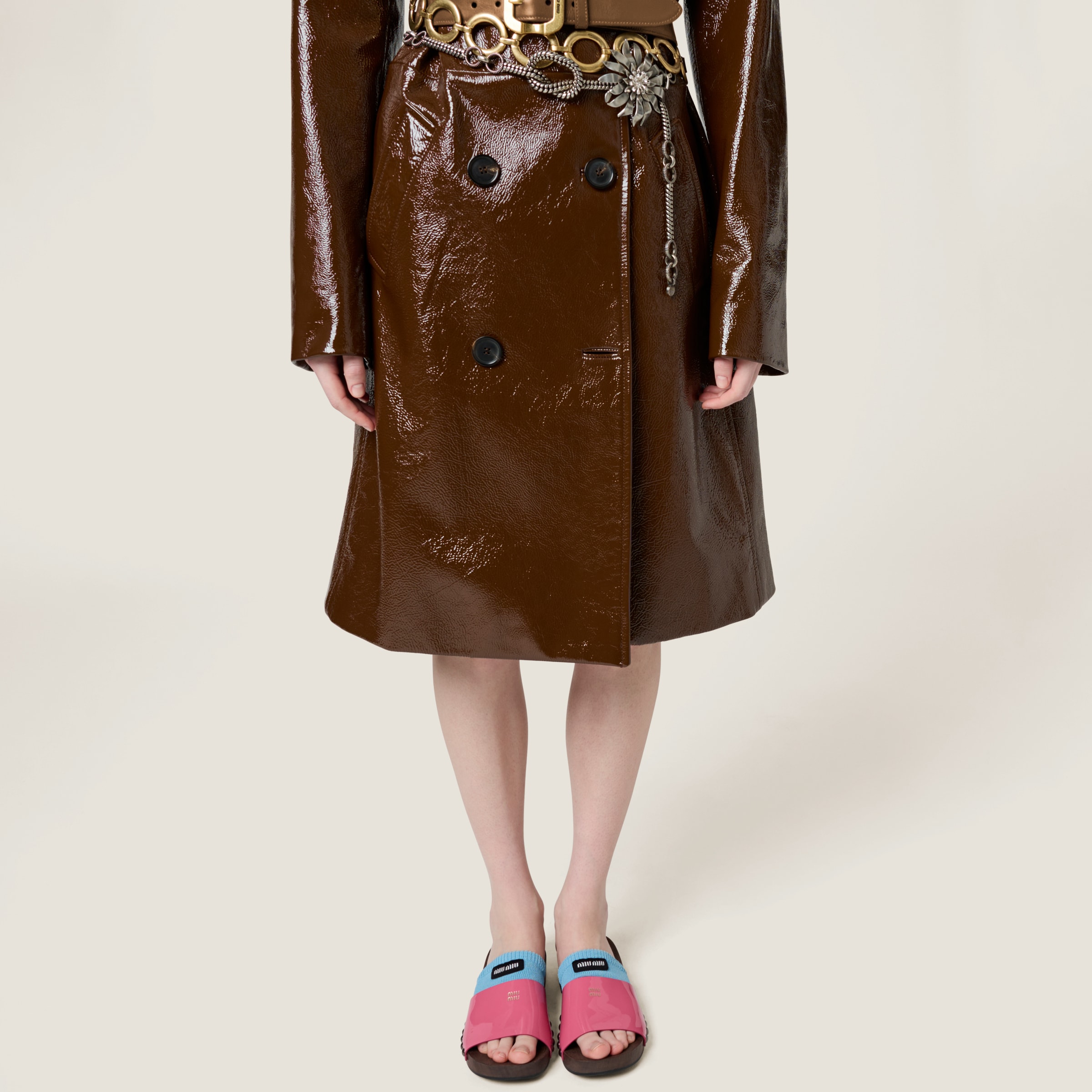 Miu Miu パテントレザーのクロッグ 三越伊勢丹 | MIU MIU/ミュウミュウ通販 | パテントレザー