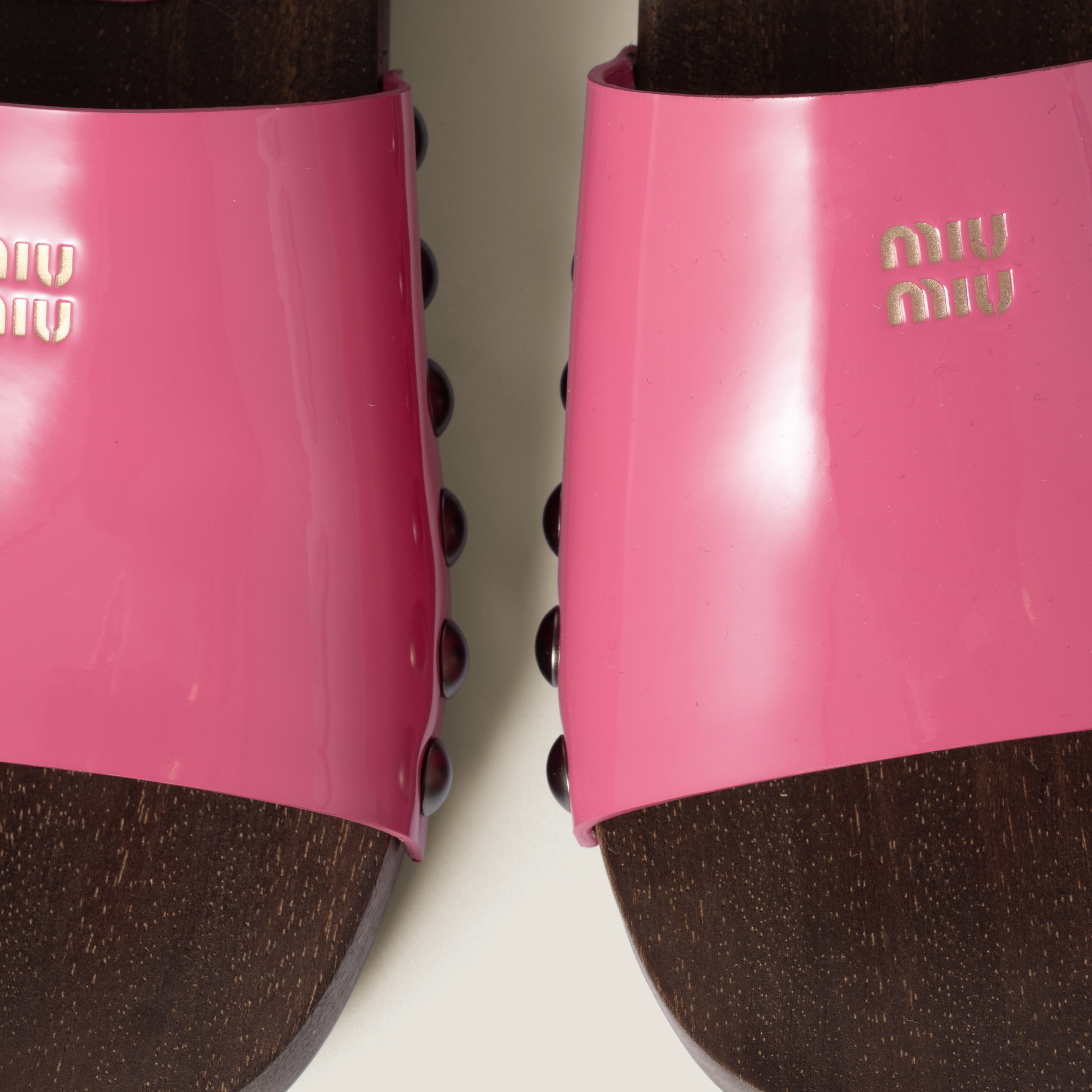 Miu Miu Patent Leather Clogs In Begonia Pink