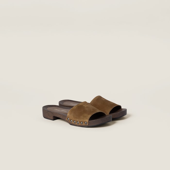 【新作】MIUMIU 色褪せ加工 スエード クロッグ cq5dam.web.hE7E3DA.700.700.jpg