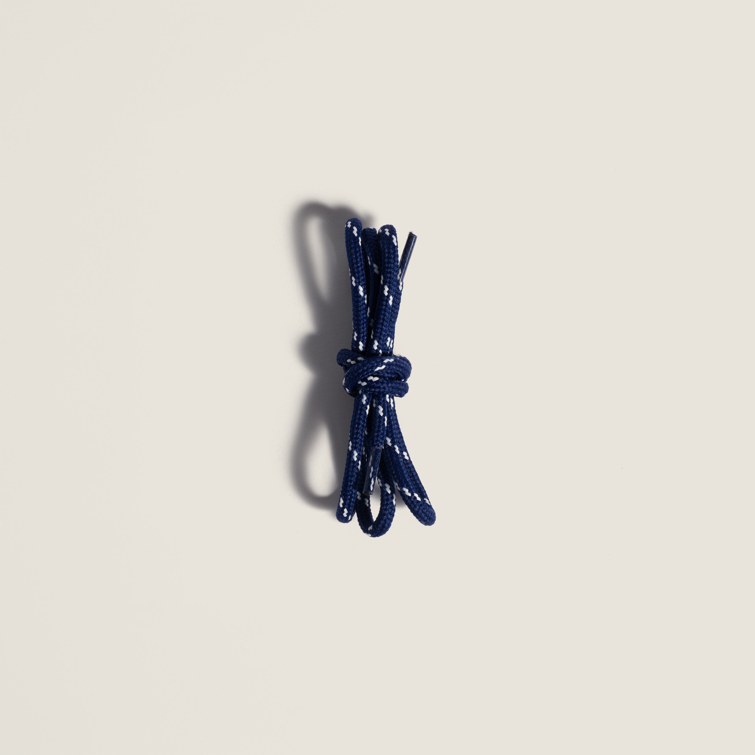 Two-tone cord laces