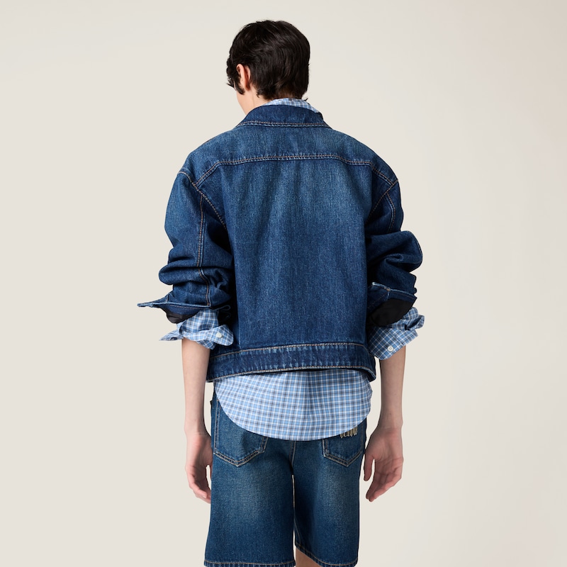 แจ็กเก็ตทรัคเกอร์ผ้าเดนิม