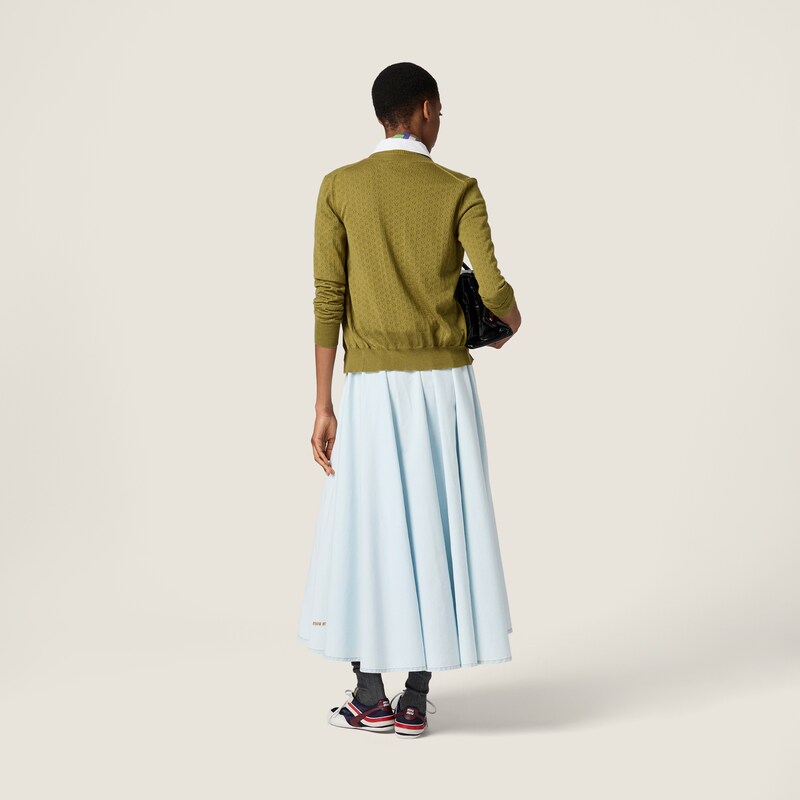 تنورة شامبراي طويلة