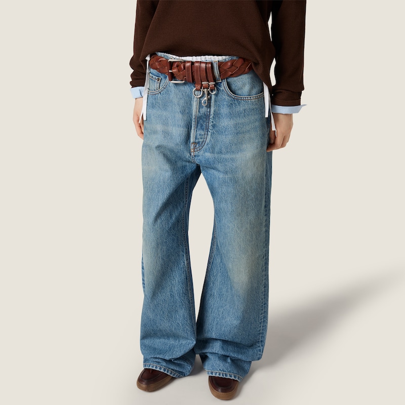 Five-pocket washed denim jeans