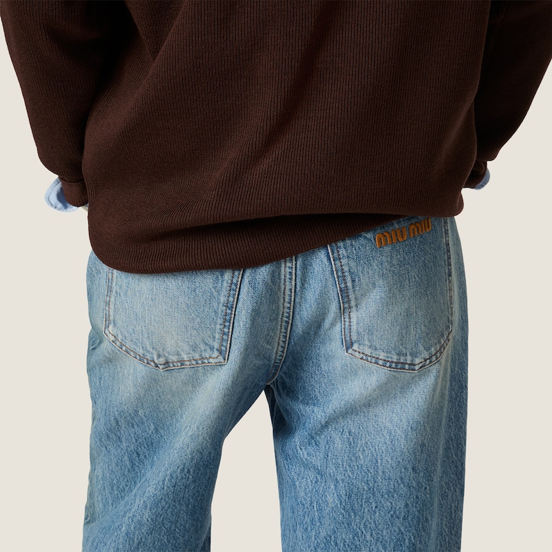 Five-pocket washed denim jeans