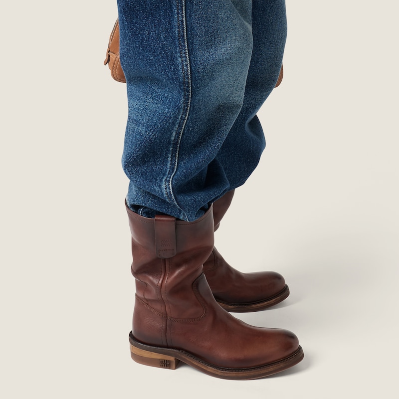 Five-pocket denim jeans